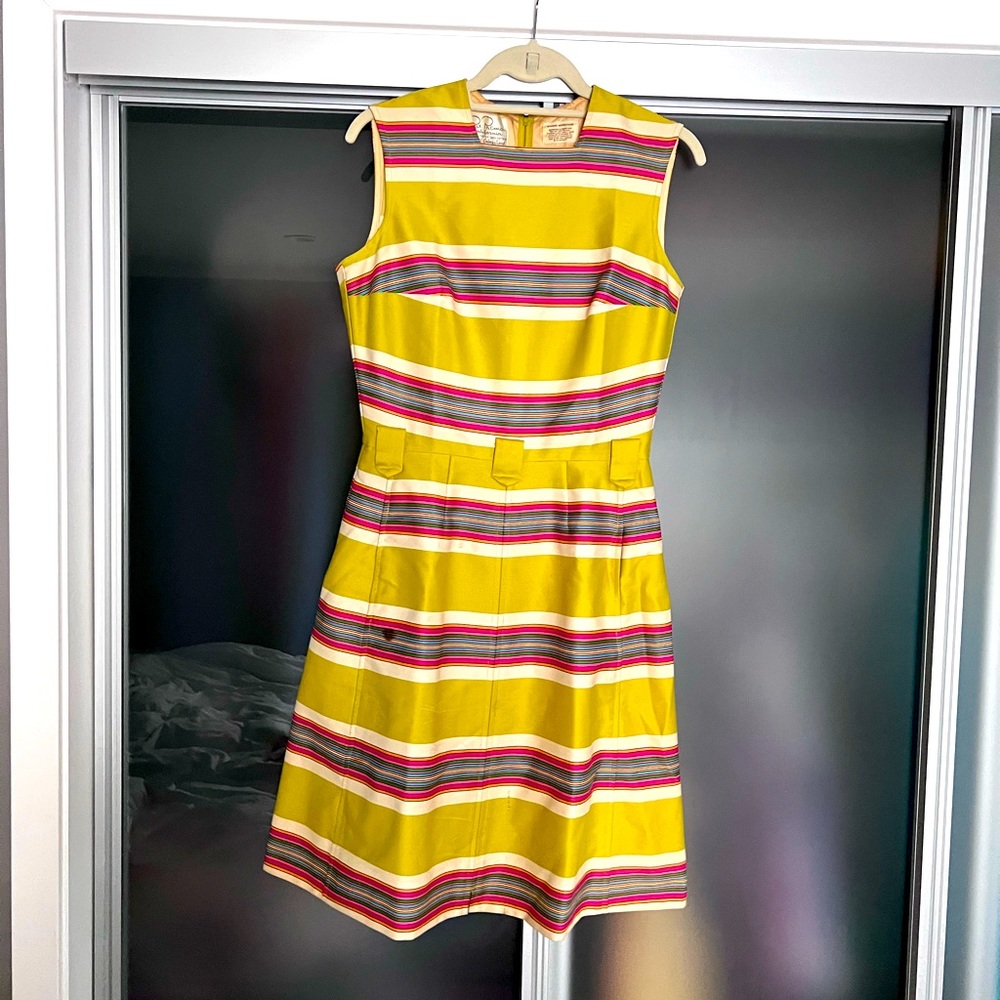 Super sweet vintage dress!